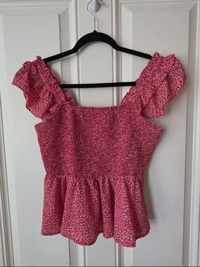 entro Pink Floral Smocked Peplum Crop Top